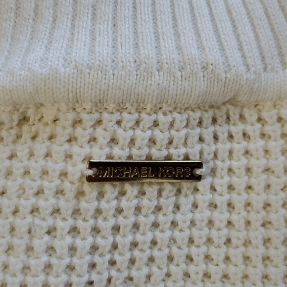 MICHAEL Michael Kors• M sweater turtleneck ivory - Picture 8 of 9